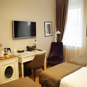 meroddi-galata-mansion.istanbul-turkeyhotels.com/